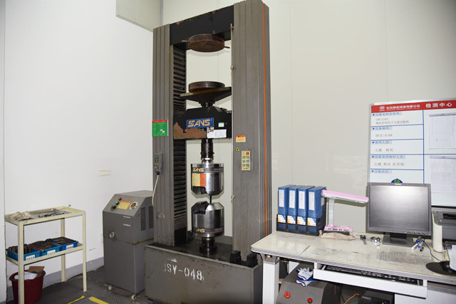 電子萬(wàn)能拉力機(jī)